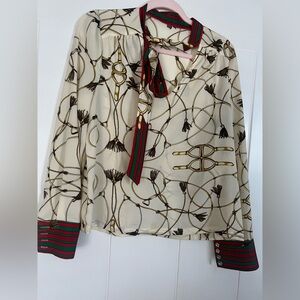 Women’s blouse